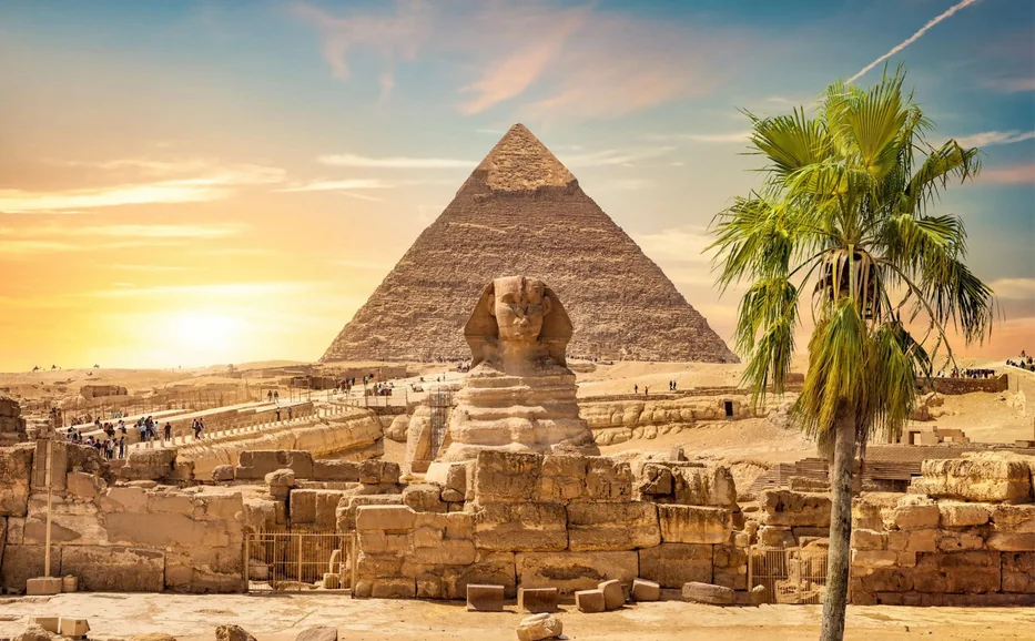 Cairo by Bus from Hurghada