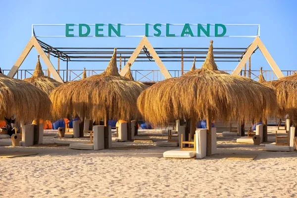 Eden Island Trip