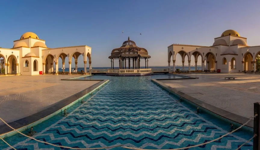 Sahl Hasheesh and Sand Sculptures Tour